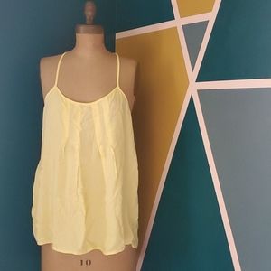 Flowy yellow tank